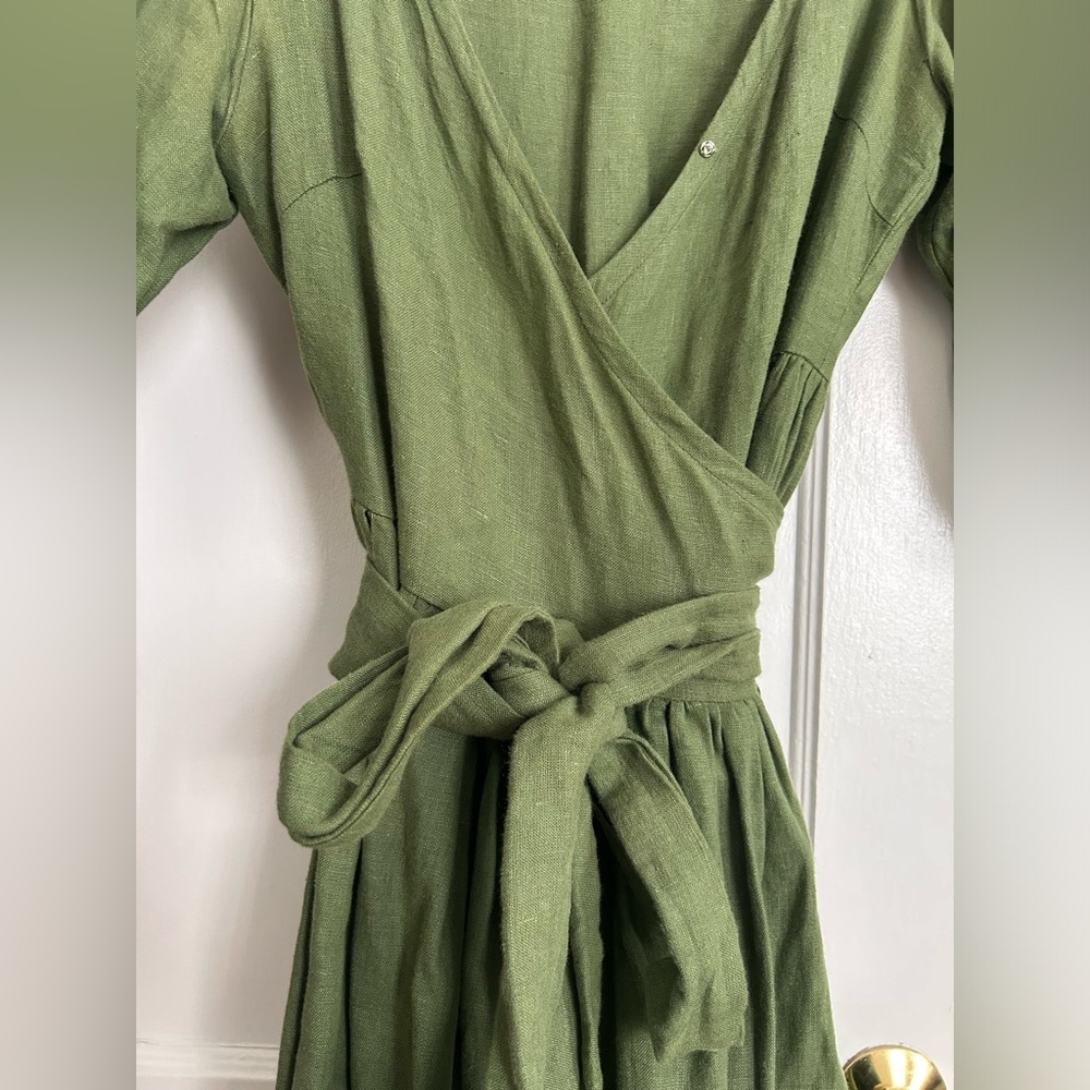 Green Linen Wrap Dress - Picture 3 of 11
